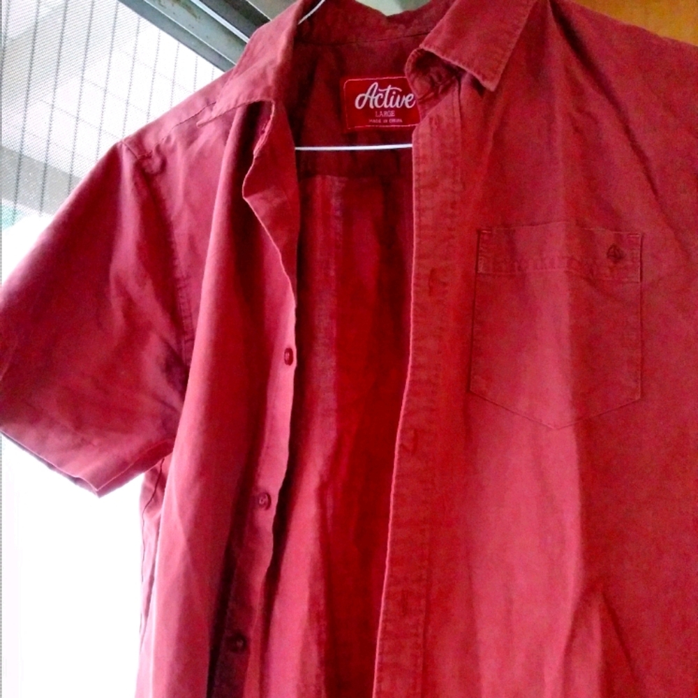 Active Button Down. EUC. Large